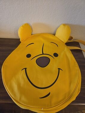 2026 Disney Parks Winnie The Pooh Big Face Yellow Canvas Tote Bag New, not tags,